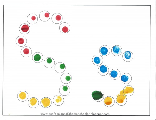 Fun ways to use dot markers or bingo dabbers. Post includes lots of links to fun dot marker pages.