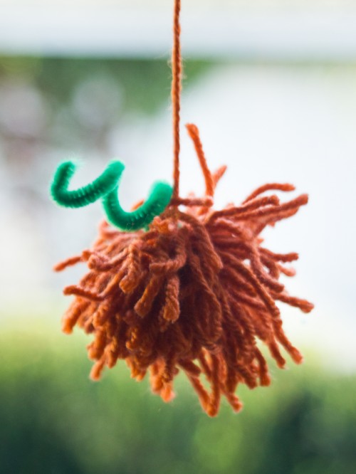 Pom Pom Halloween Craft Pumpkin