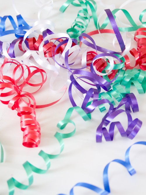 New Year's Eve Celebrations for Kids -- Moms Have Questions Too