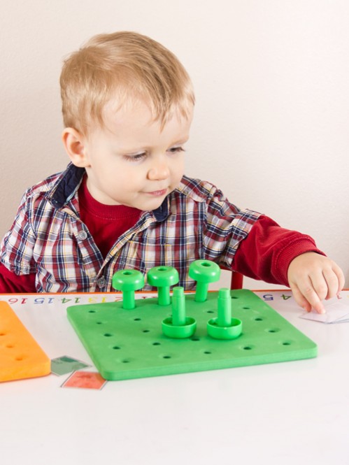 Pegboard Color Game for Toddlers -- Moms Have Questions Too