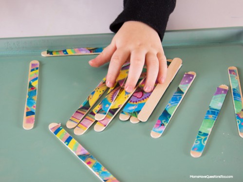 Popsicle Stick Puzzle - Easter Themed Tot School Trays -- Moms Have Questions Too