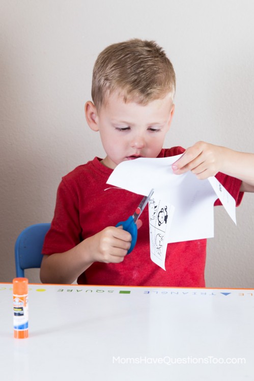 Cutting - Cut and Paste Sea Animals Activity - www.momshavequestionstoo.com