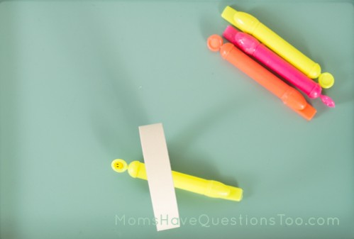 Small Space Activity for Music Themed Tot Trays - Moms Have Questions Too