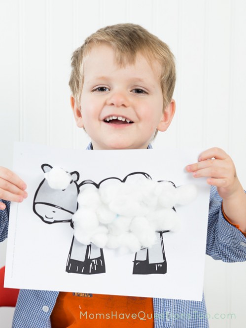 Make a sheep with cotton balls - Moms Have Questions Too