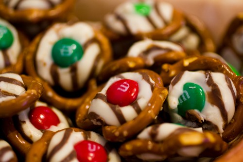 Delicious Pretzel Hugs are a Great Holiday Treat! Moms Have Questions Too