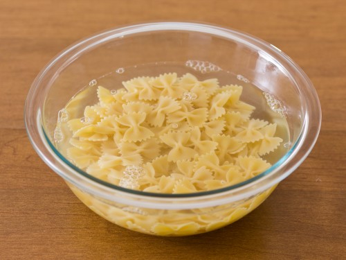 How to Cook Pasta in the Microwave -- Moms Have Questions Too