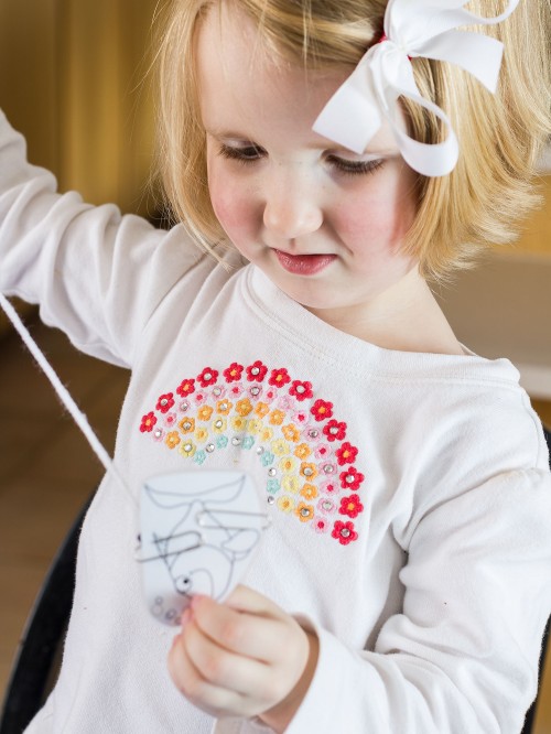 Color Games for Toddlers Part 4 - Colored Fishies - Moms Have Questions Too