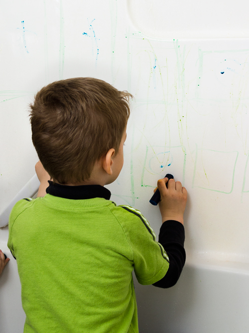 How to Make Homemade Bathtub Crayons Moms Have Questions Too