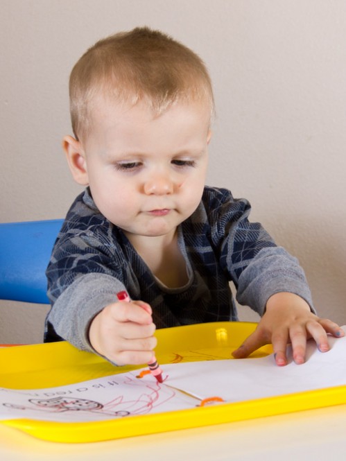 Valentine Themed Tot School Trays -- Moms Have Questions Too