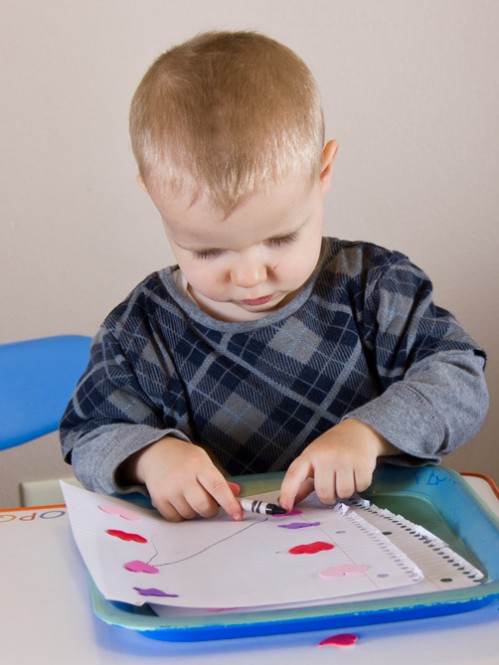 Valentine Themed Tot School Trays -- Moms Have Questions Too