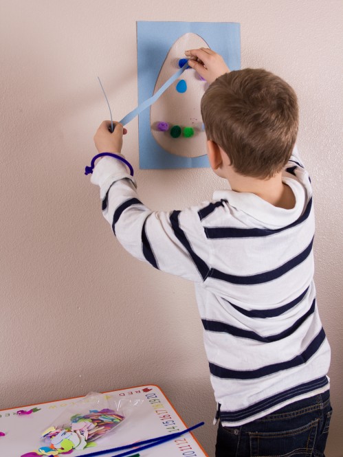 Easter Egg Decorating Vertical Surface -- Moms Have Questions Too