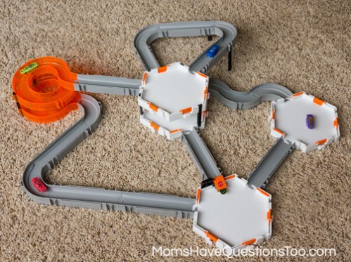 Hexbug Nano Track - A Review of Hexbug Nanos -- Moms Have Questions Too