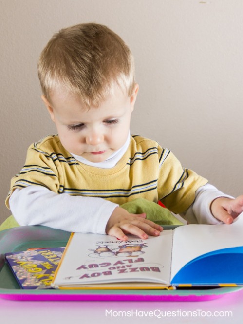 Space Books - Space Themed Tot School Trays - Moms Have Questions Too