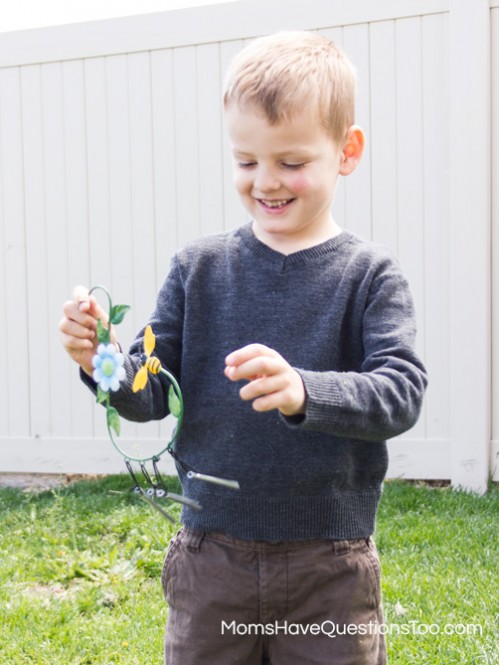 Using a Dollar Store Windchime for a Preschool Lesson on Wind - Moms Have Questions Too