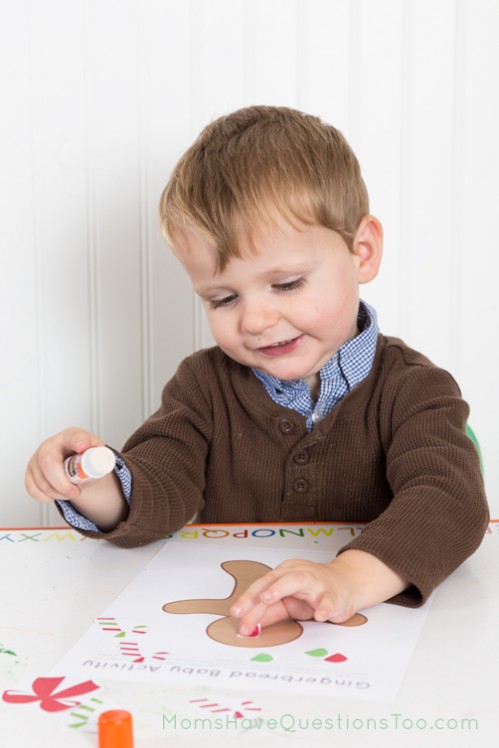 Decorate a gingerbread baby after reading Jan Brett's Book - Free Printable!  - Moms Have Questions Too