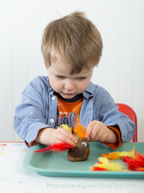 Make a chicken with play dough - Moms Have Questions Too